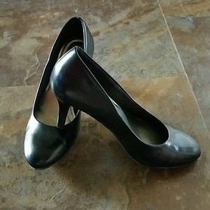 Black leather heals!